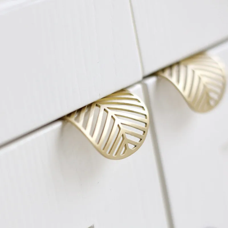 2026 New Leaf Shape Brass Draw - Furniture Hardware Wholesale review and price